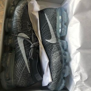Women’s nike air vapormax flyknit